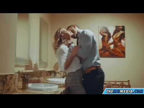 ❤️ ווען אַ באַסטי בלאָנדע סידוס איר אין אַ ציבור אָפּטריט ❌ רוסישע פּאָרן ביי yi.xsexshop.ru ❌❤